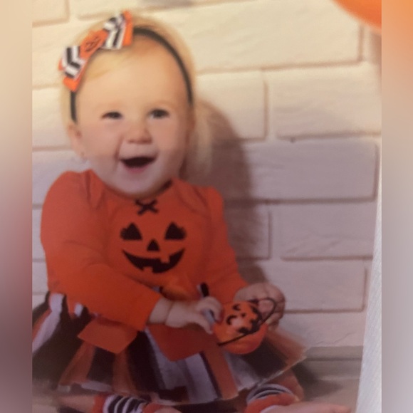 Baby essentials girls orange pumpkin outfit with matching bow size 3months NWT - Picture 5 of 6